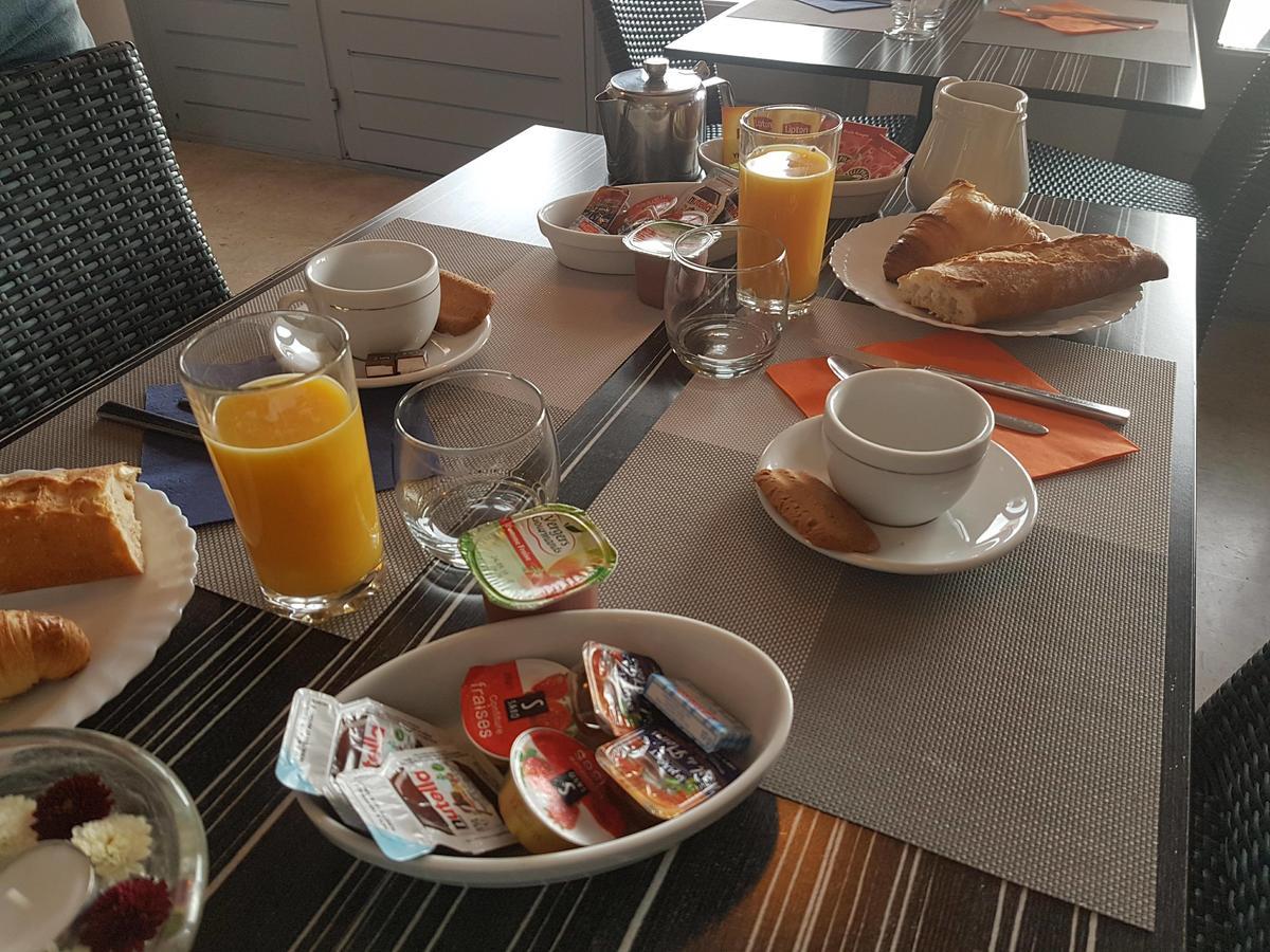 Hotel De La Poste Peymeinade Dış mekan fotoğraf