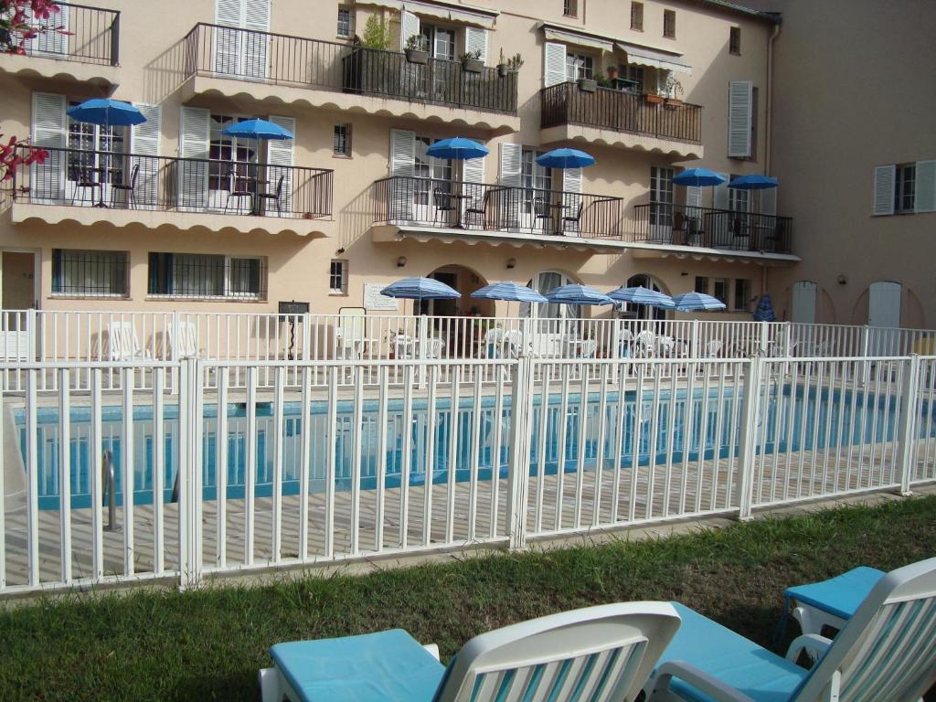 Hotel De La Poste Peymeinade Dış mekan fotoğraf